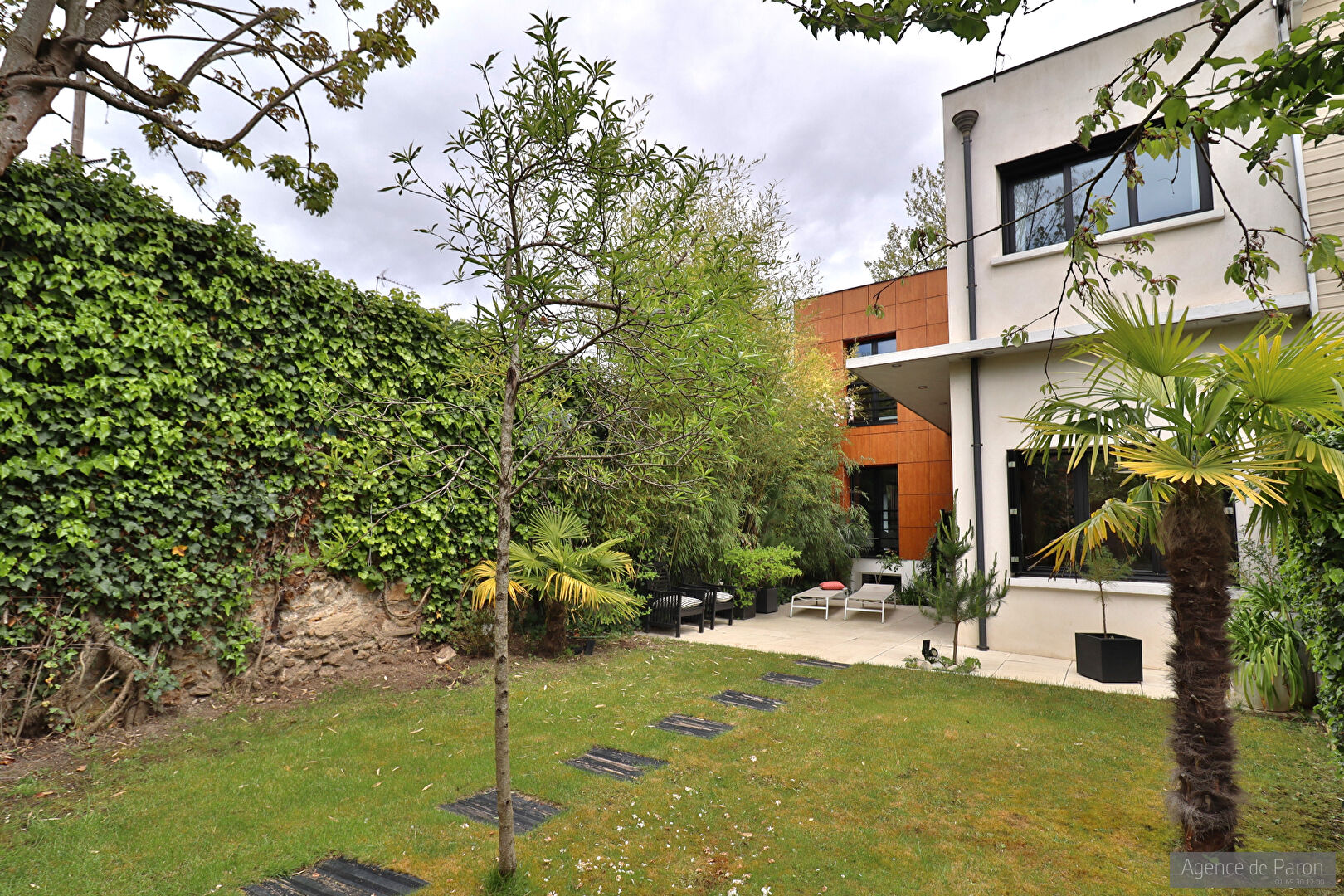 Agence immobilière de AGENCE DE PARON Verrieres Le Buisson - AGENCE DE PARON