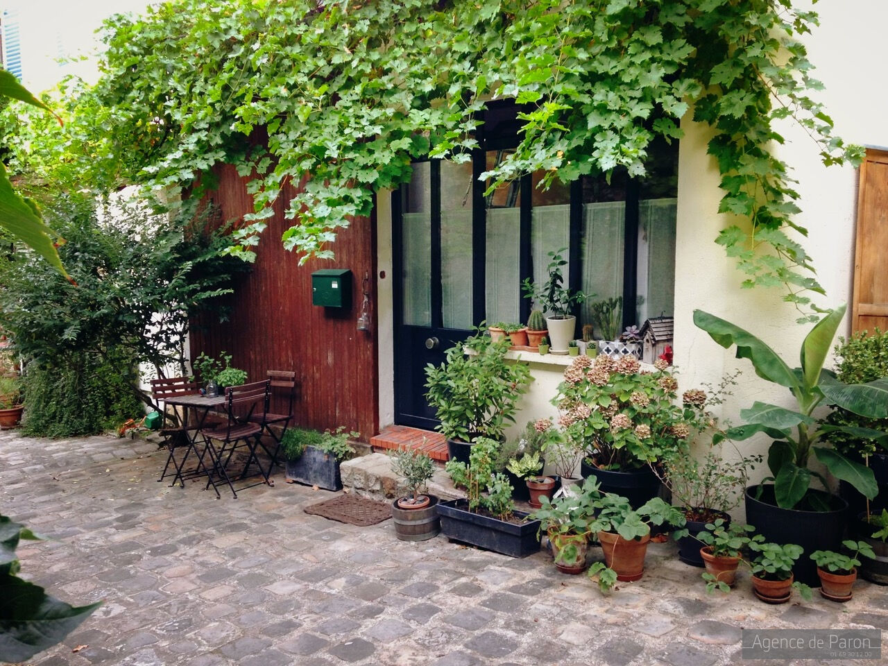 Agence immobilière de AGENCE DE PARON Verrieres Le Buisson - AGENCE DE PARON