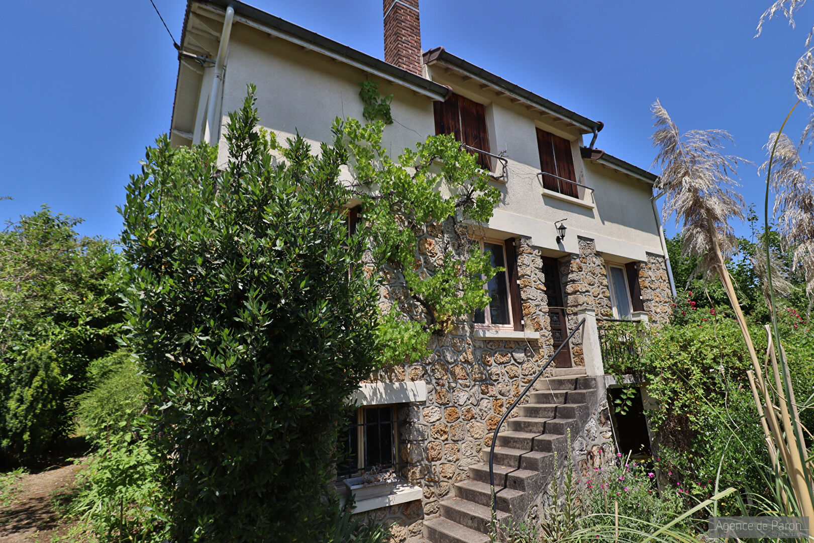 Agence immobilière de AGENCE DE PARON Verrieres Le Buisson - AGENCE DE PARON