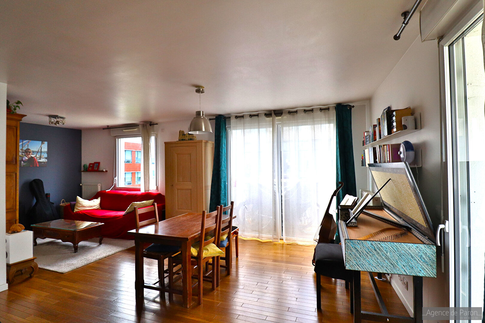 Agence immobilière de AGENCE DE PARON Verrieres Le Buisson - AGENCE DE PARON