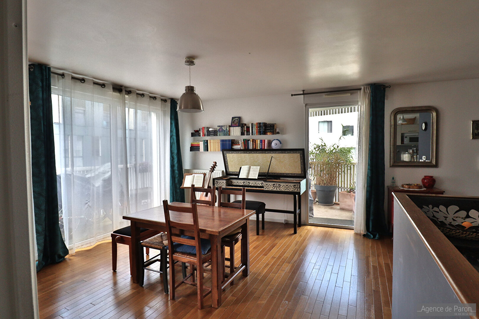 Photo Appartement  5 pièce(s) 87.91m2 image 2/6