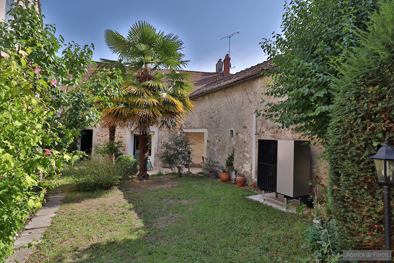 Agence immobilière de AGENCE DE PARON Verrieres Le Buisson - AGENCE DE PARON