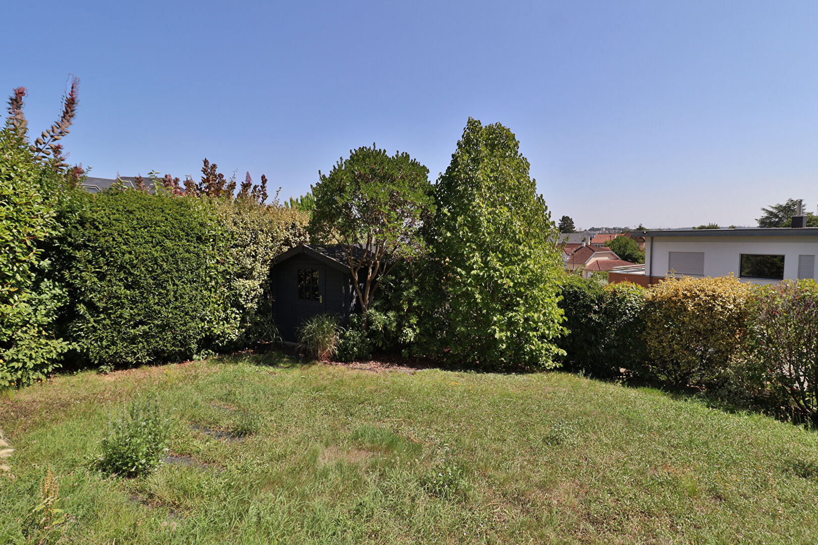 Agence immobilière de AGENCE DE PARON Verrieres Le Buisson - AGENCE DE PARON