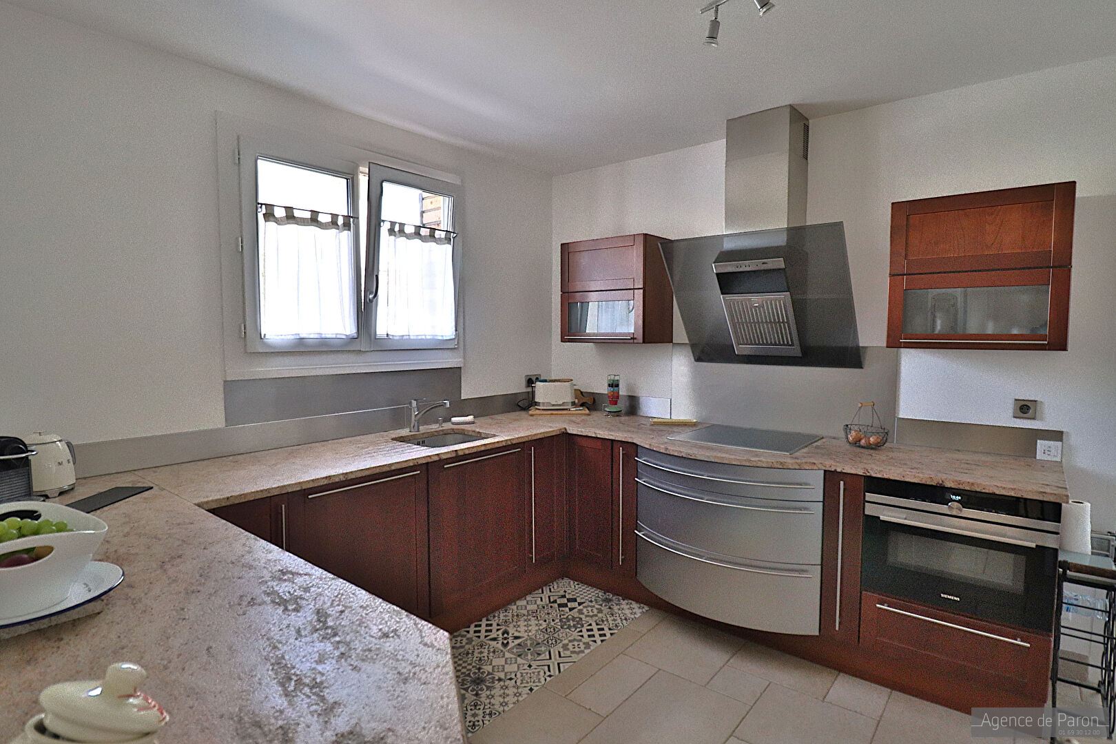 Photo Maison Verrieres Le Buisson 7 pièce(s) 145 m2 image 6/6