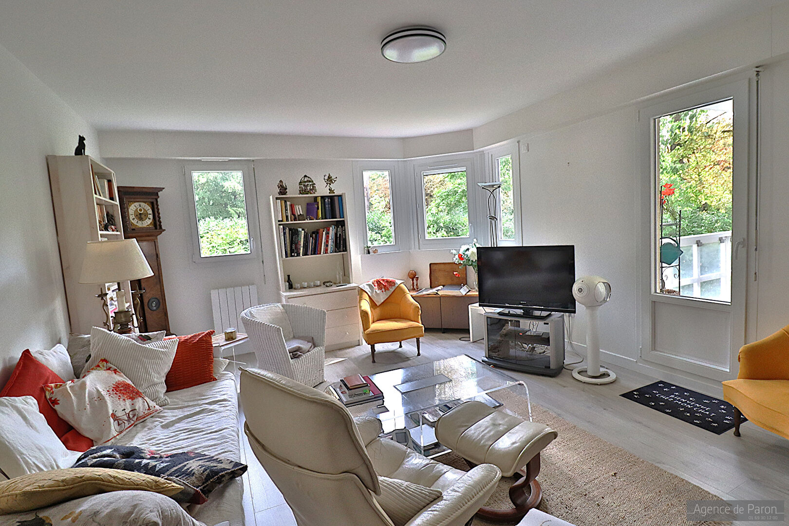 Photo Appartement Verrieres Le Buisson 4 pièce(s) 96.38 m2 image 2/6