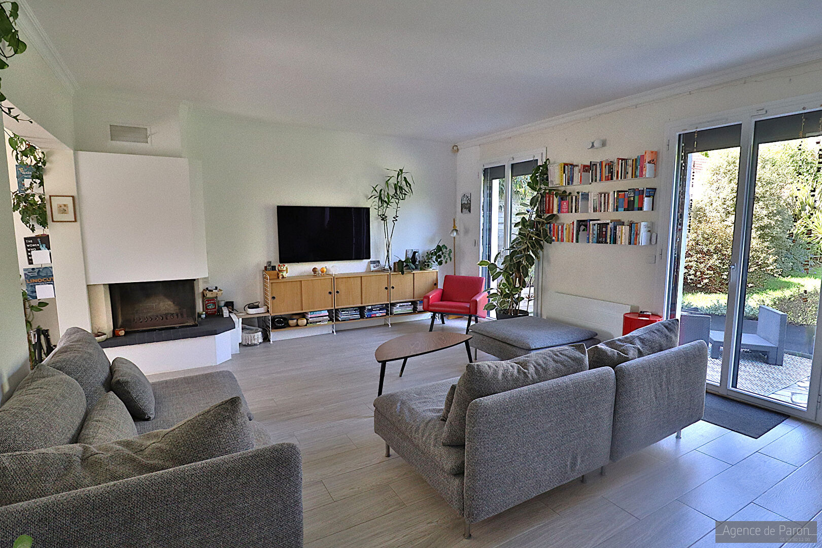 Agence immobilière de AGENCE DE PARON Verrieres Le Buisson - AGENCE DE PARON