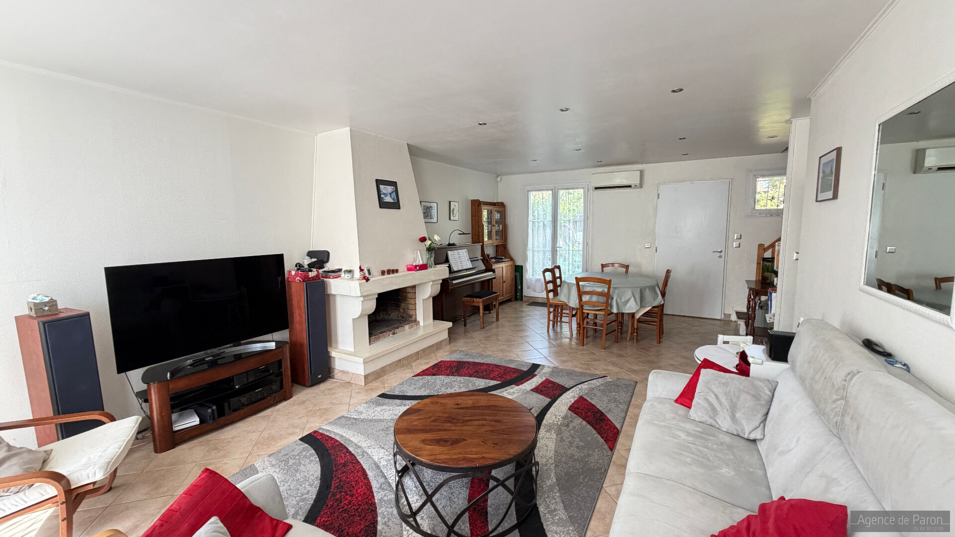 Agence immobilière de AGENCE DE PARON Verrieres Le Buisson - AGENCE DE PARON