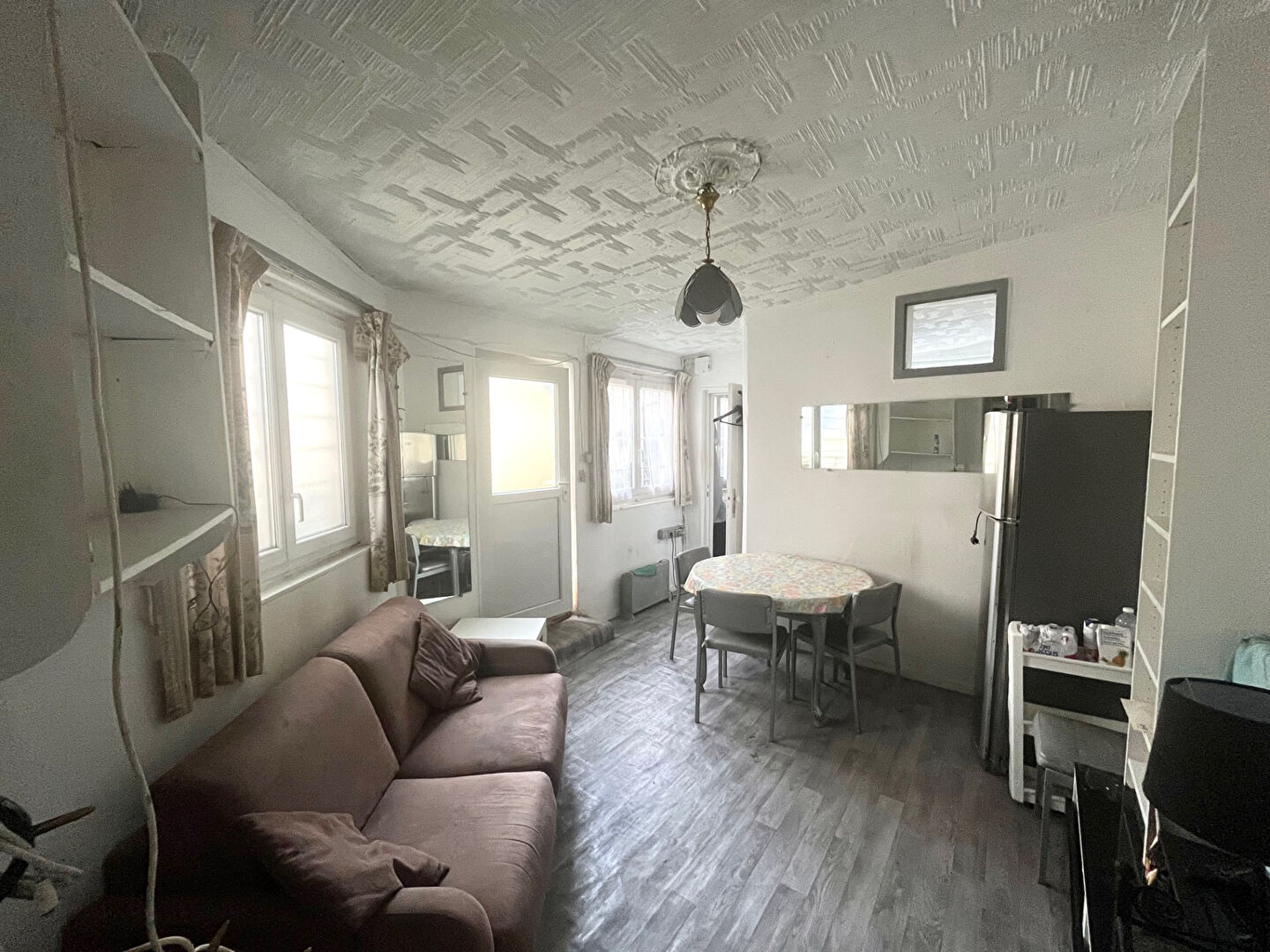 Photo Maison de Ville Courbevoie 2 pièces- 35m2 - POSSIBLE SURELEVATION image 4/6