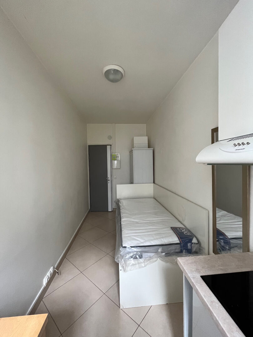 Photo Paris 16 - Porte Maillot -  Studette de 9.12 m² image 3/3