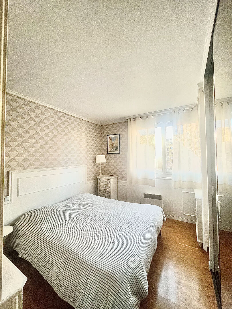 Photo Courbevoie - Saint Denis - 3 pièces 58.4m² terrasse image 4/6