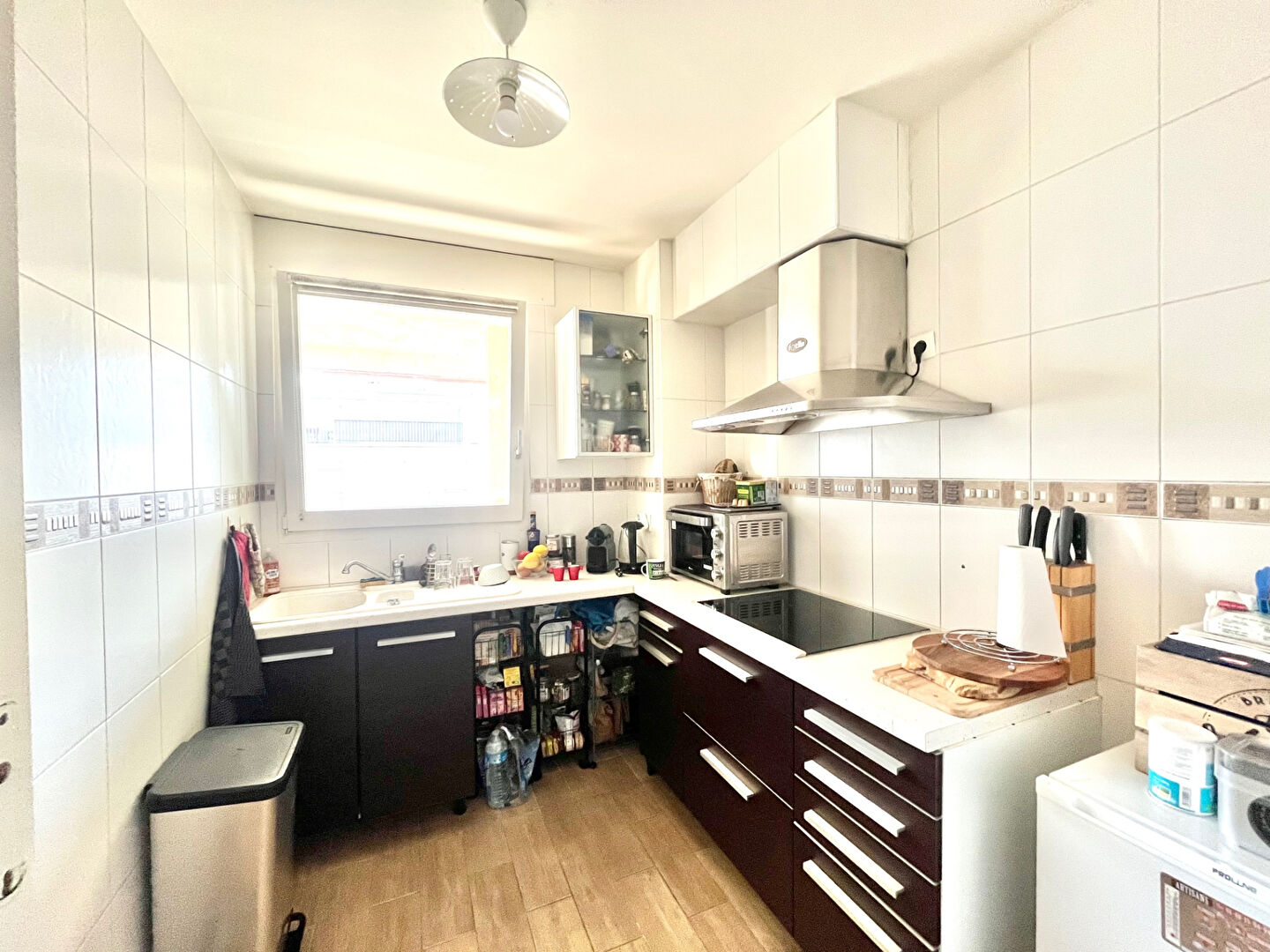 Photo Courbevoie -Victor Hugo - 4 pièces - 91m² - Balcon image 6/6