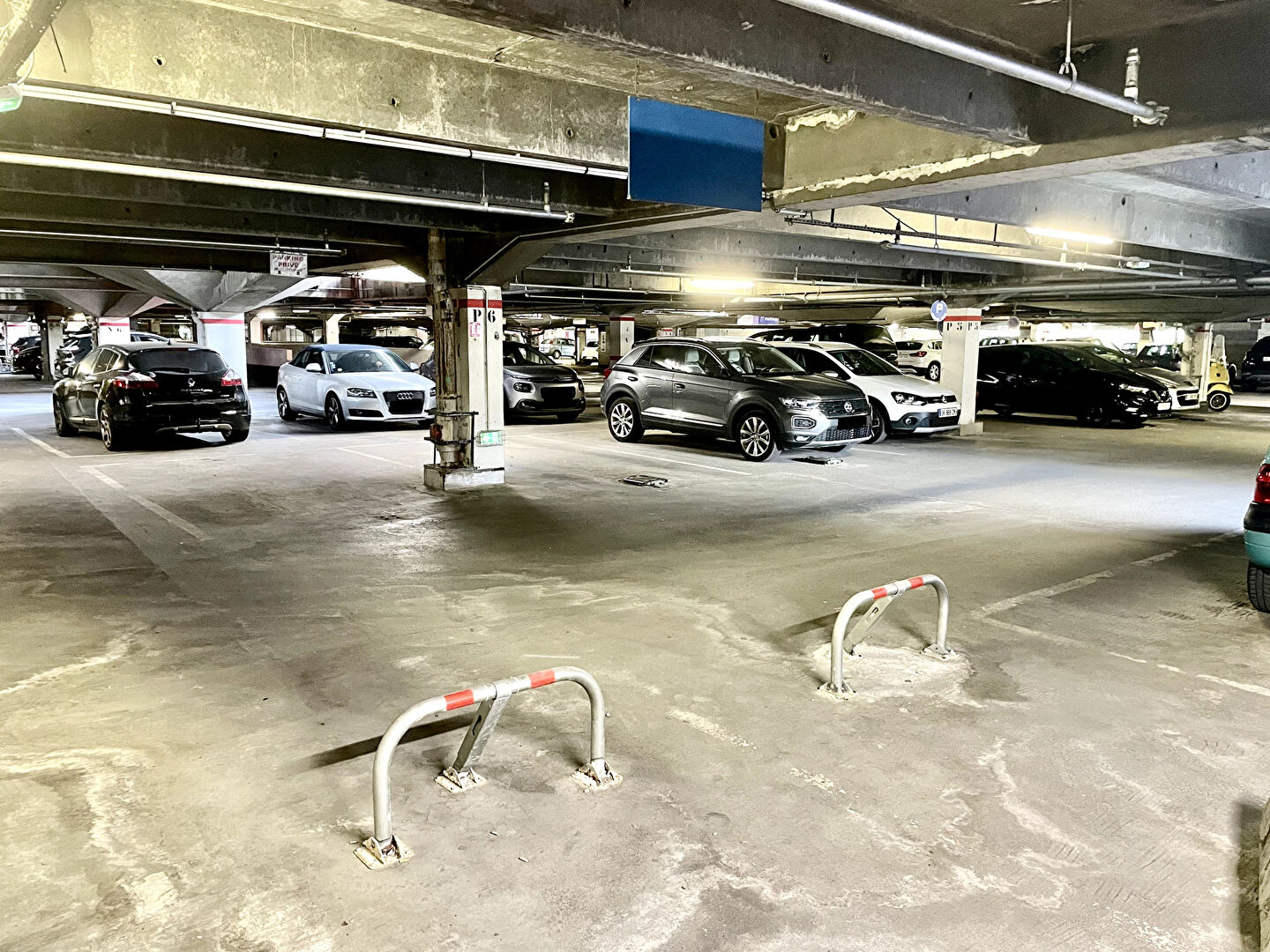Photo PARKING COURBEVOIE - 13m2 - Charras image 3/3