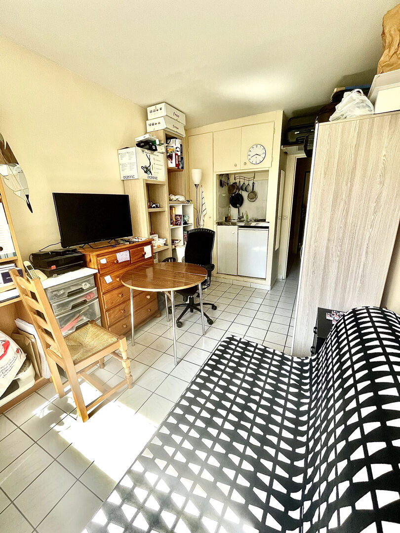 Photo Puteaux - Quais de Seine - Studio 16 m2 image 2/4