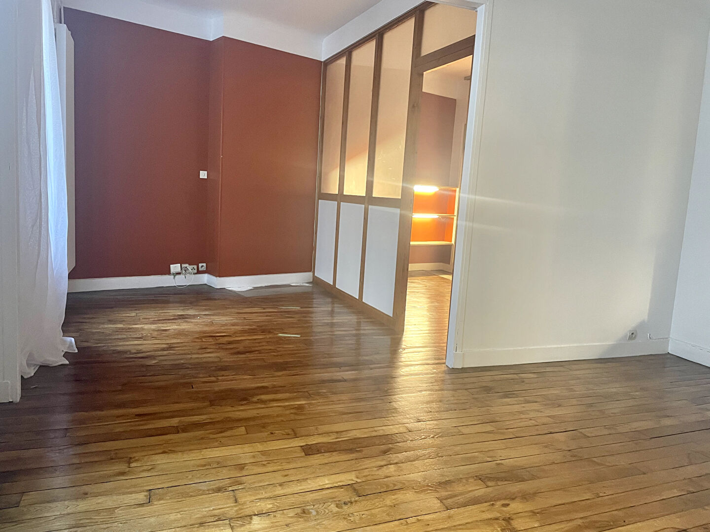 Photo Courbevoie - Mairie - 2 pièces 45m² image 4/5