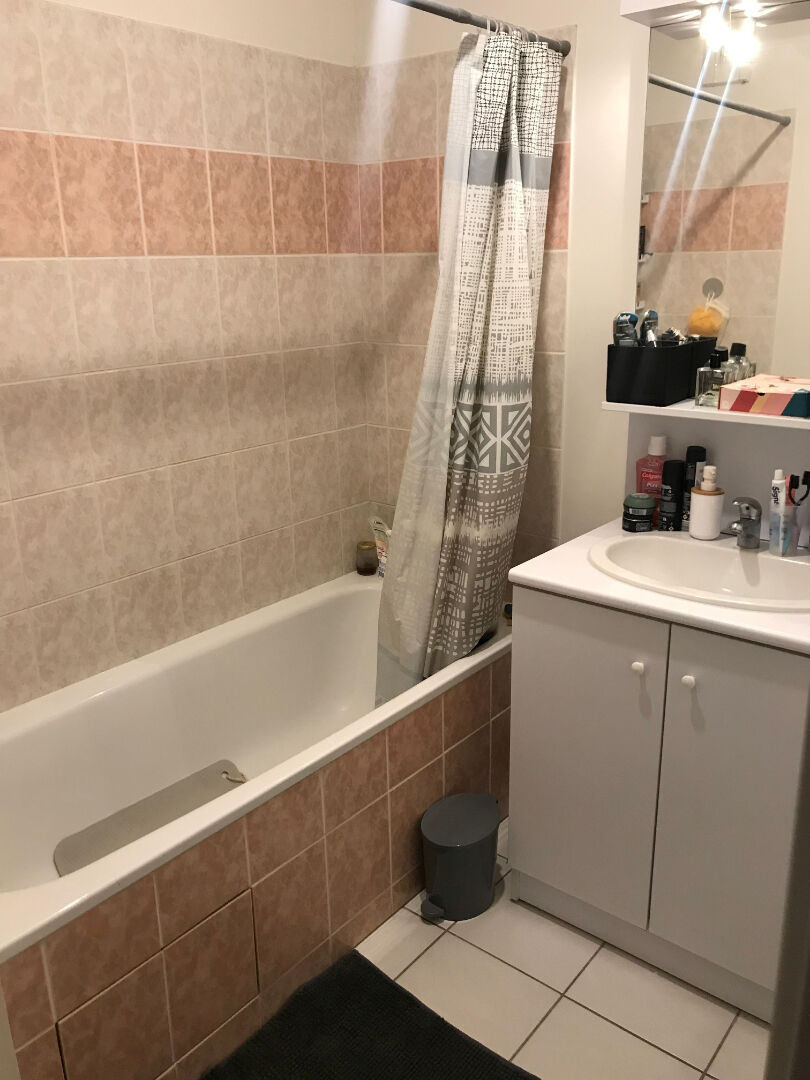 Photo Type II Proche Lycée Saint Jacques de Compostelle image 6/6