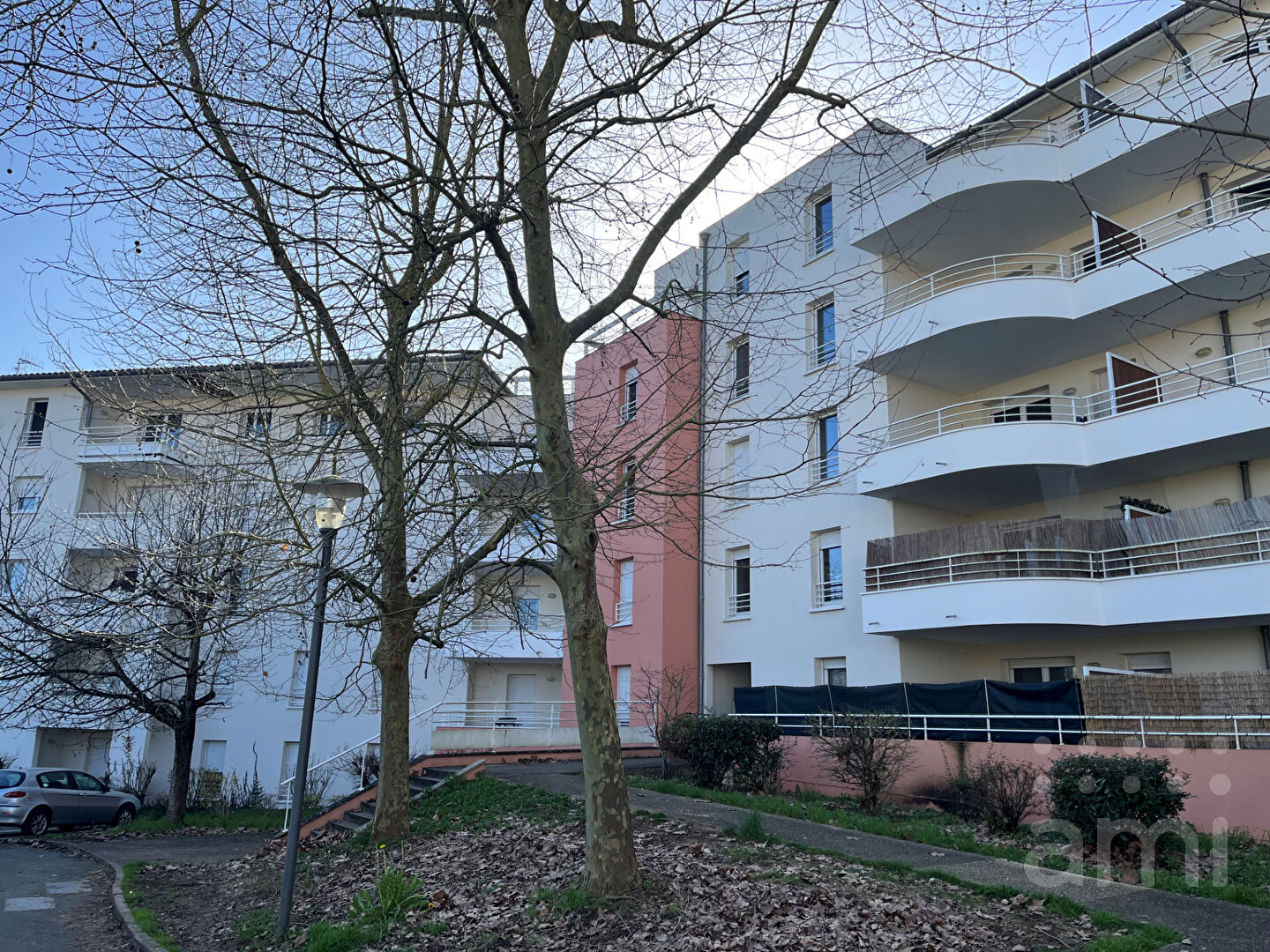 Agence immobilière de AGENCE AMI POITIERS