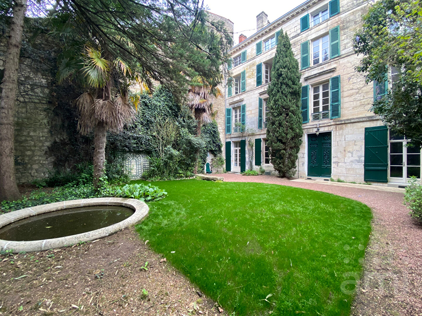 Agence immobilière de AGENCE AMI NIORT