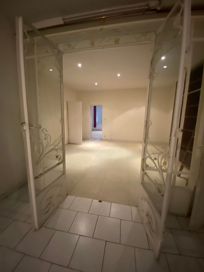 Photo Maison Niort 225 m2 - 5 chambres image 5/6