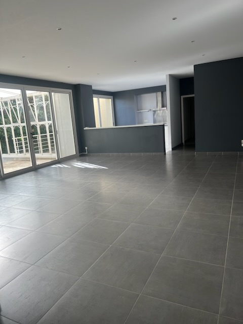 Photo Appart  BUXEROLLES 164 m2avec jardin d'hiver de 160 m² image 3/6