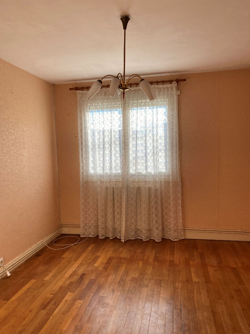 Photo maison type 6  ( possibilité de faire 2 appartements) image 4/5