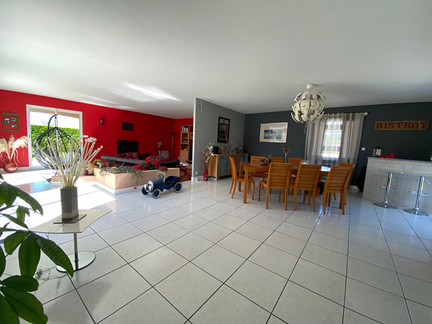 Photo Maison Cherveux 6 pièces 225 m2 image 2/6