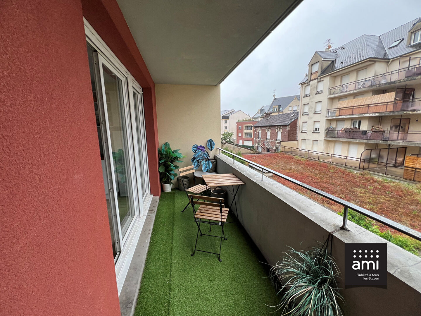 Photo T2 Chaleureux à 2 pas de la Gare de CREIL image 1/6