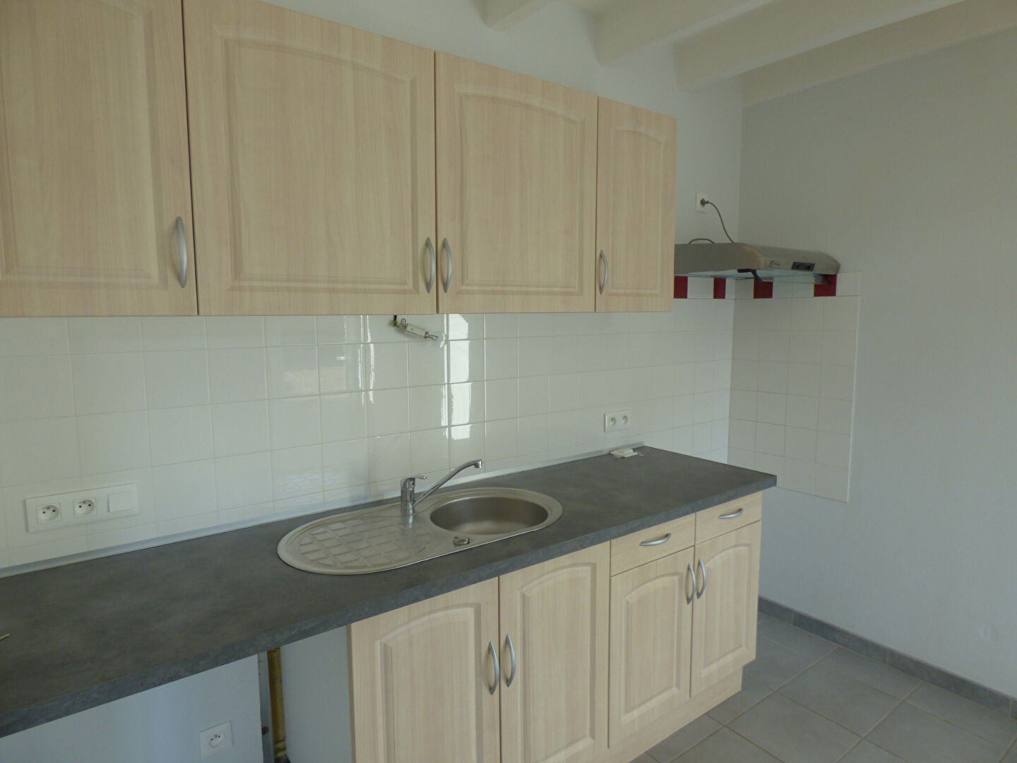 Photo FERMETTE  EN PARTIE RESTAUREE AVEC GRANDE DEPENDANCES image 3/6