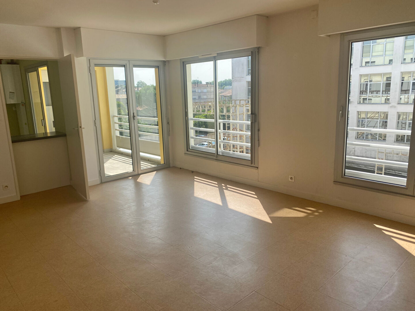 Agence immobilière de AGENCE AMI NIORT