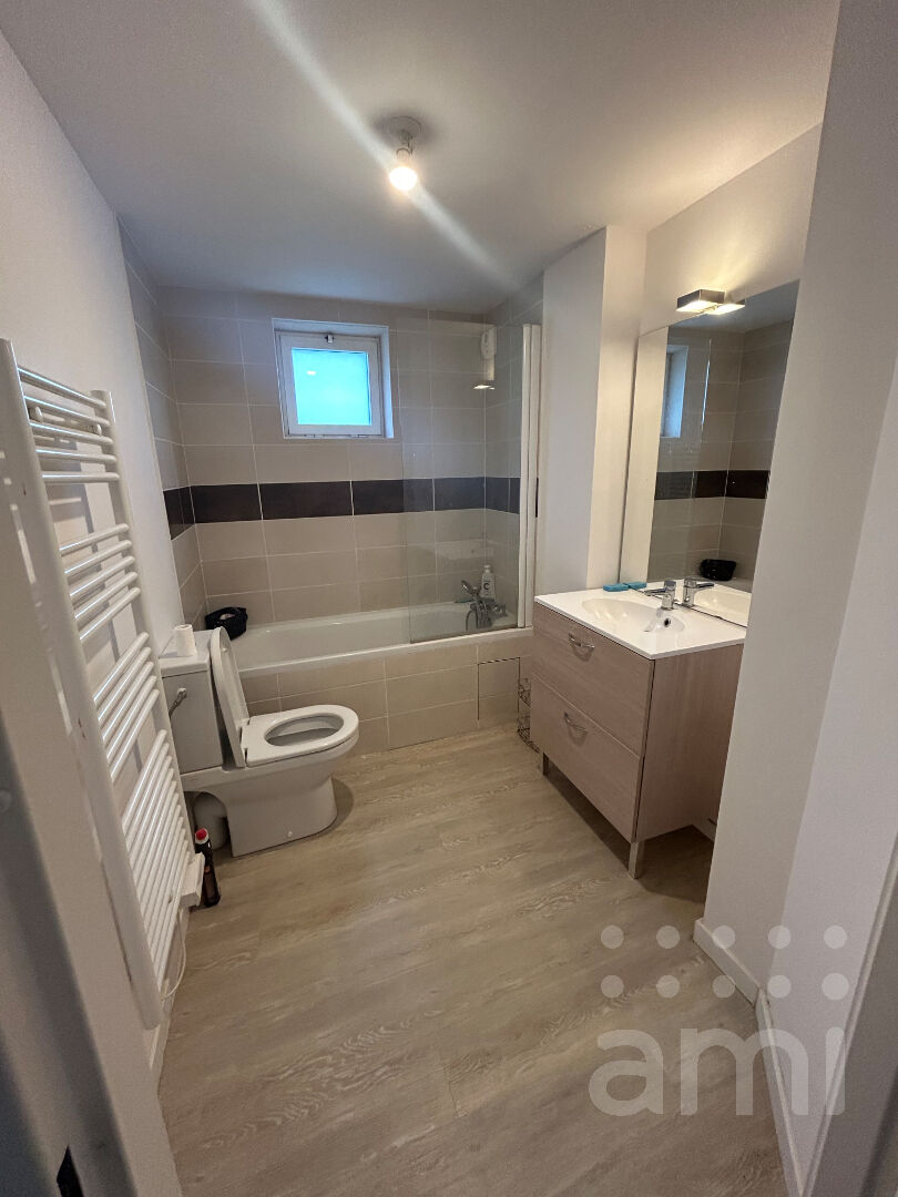 Agence immobilière de AGENCE AMI BORDEAUX