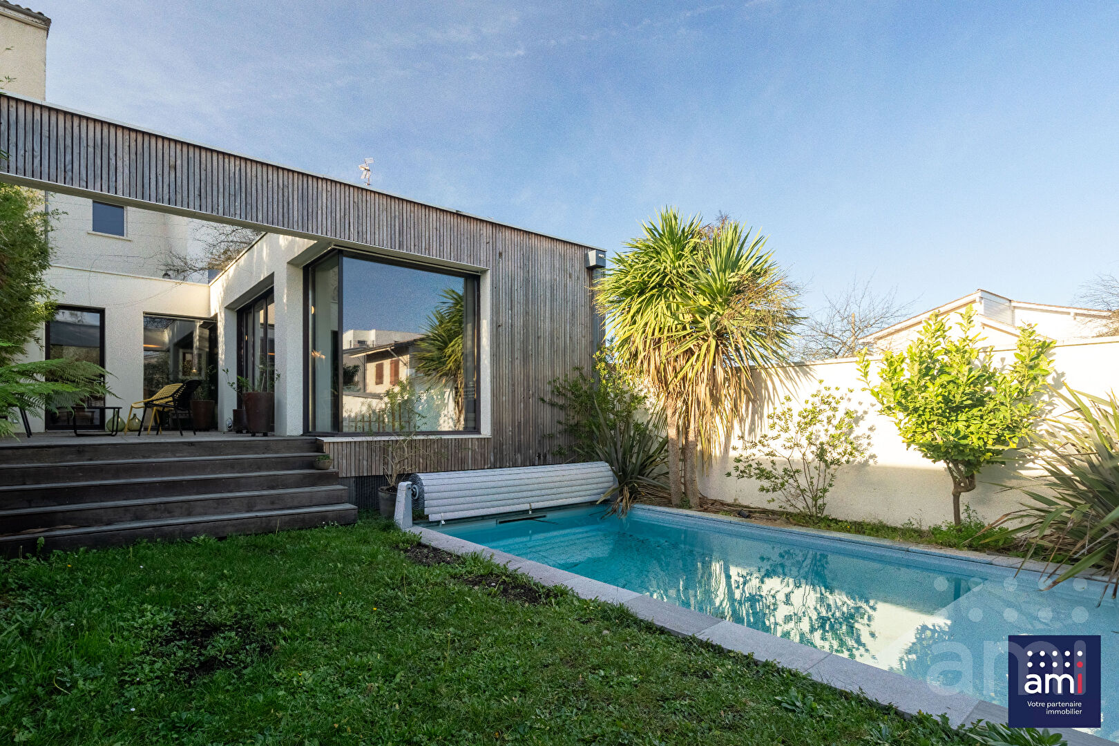 Agence immobilière de AGENCE AMI BORDEAUX