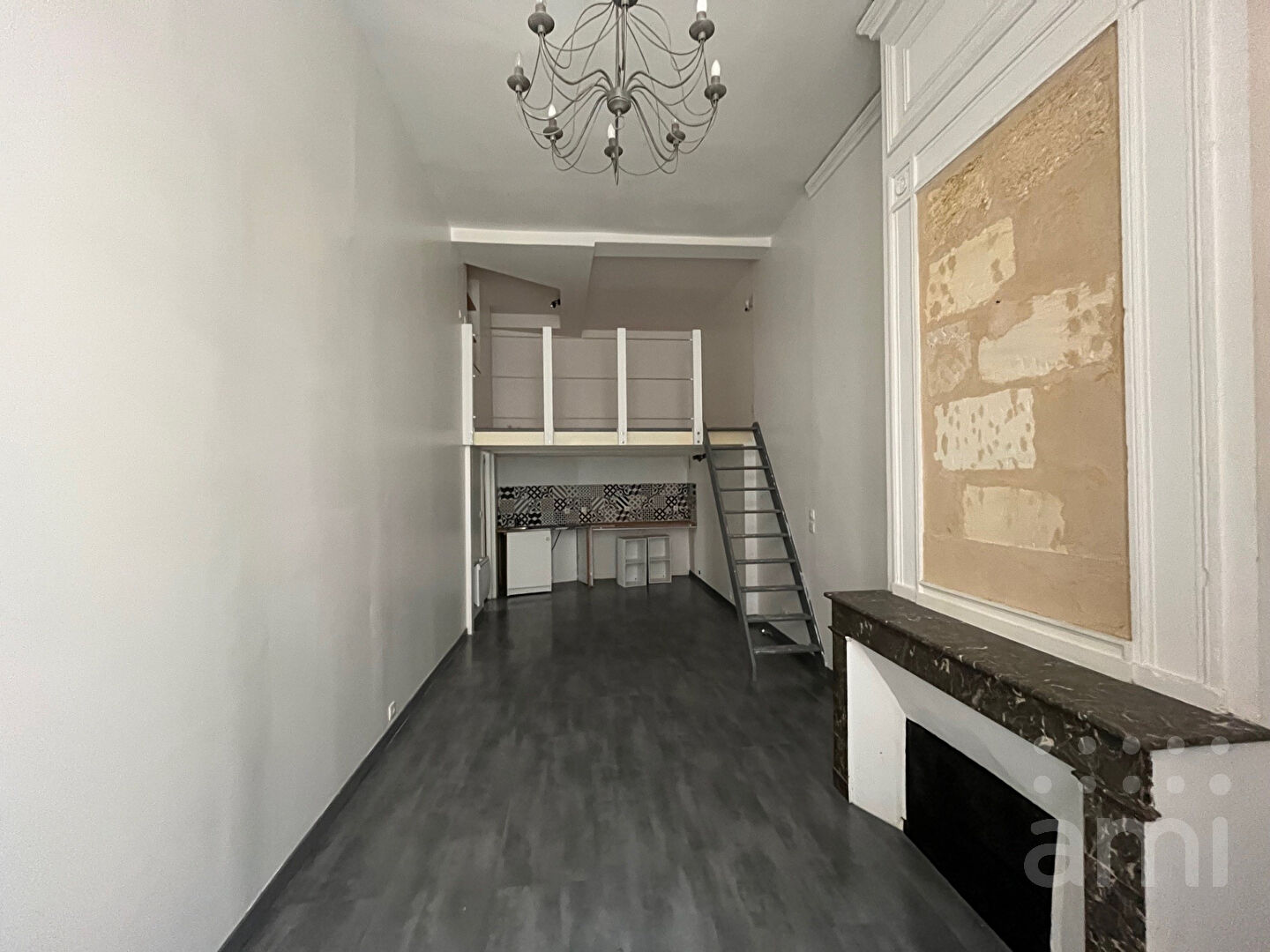 Agence immobilière de AGENCE AMI BORDEAUX