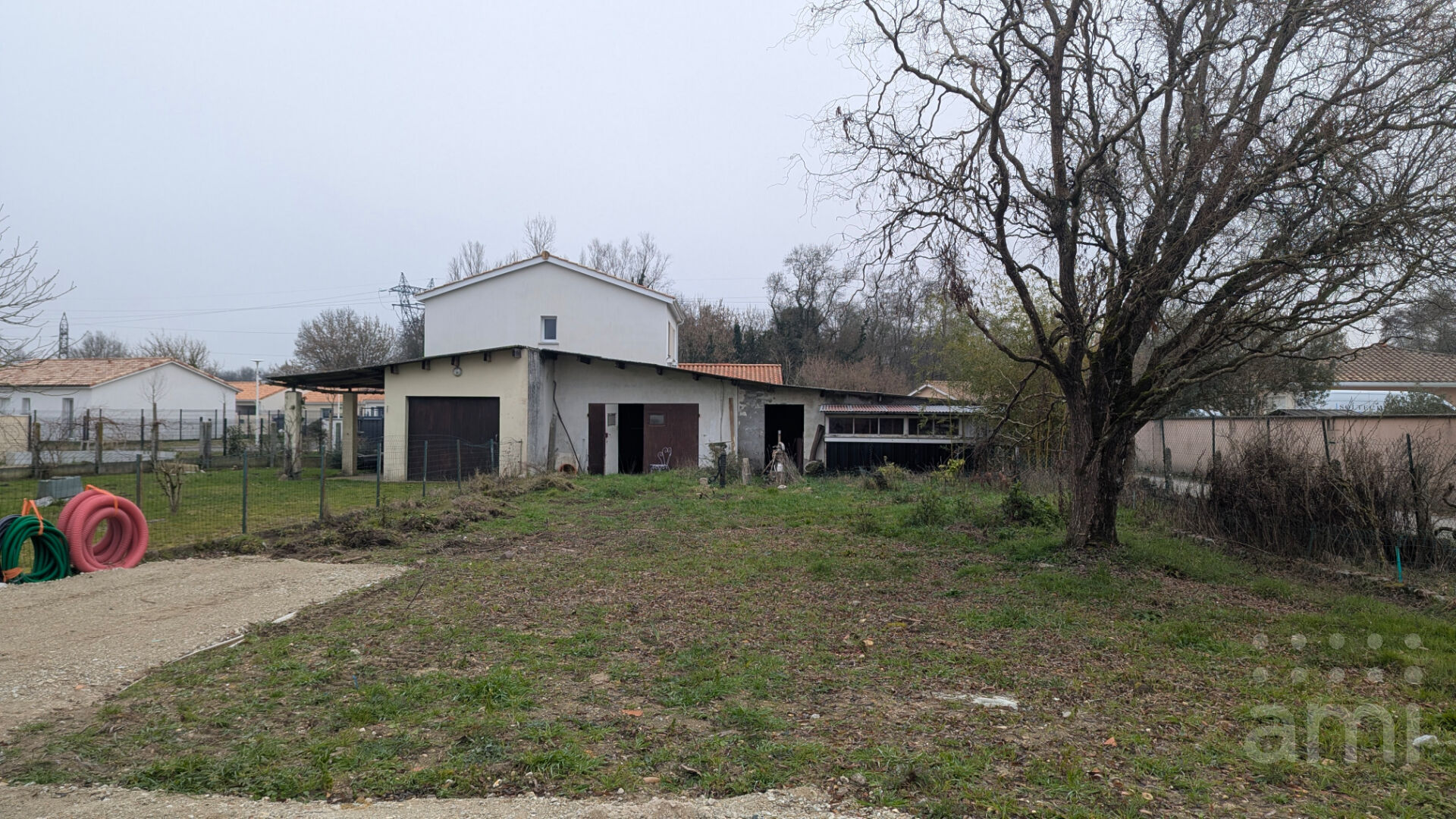 Agence immobilière de AGENCE AMI BORDEAUX