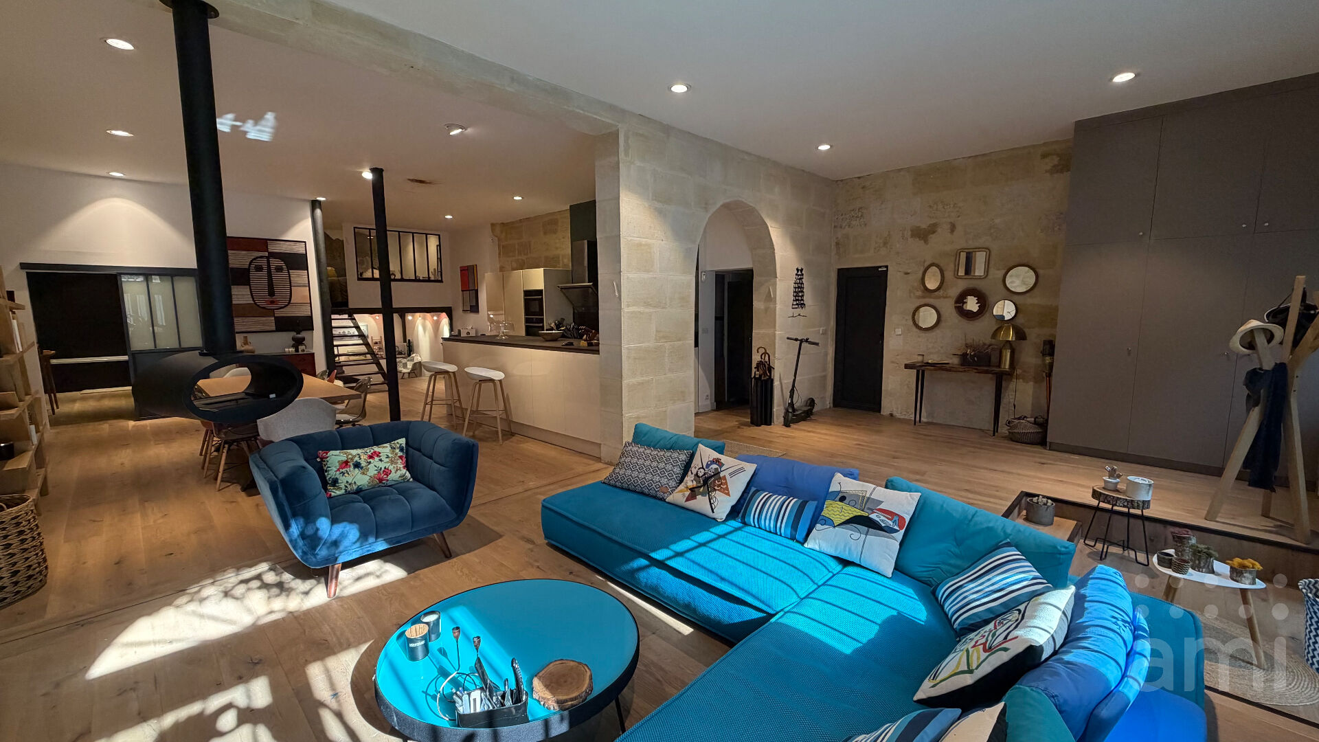 Agence immobilière de AGENCE AMI BORDEAUX