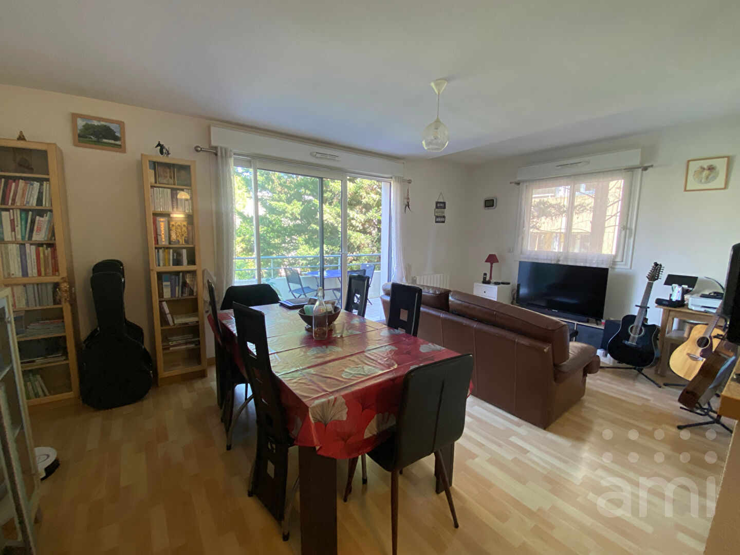 Agence immobilière de AGENCE AMI NIORT