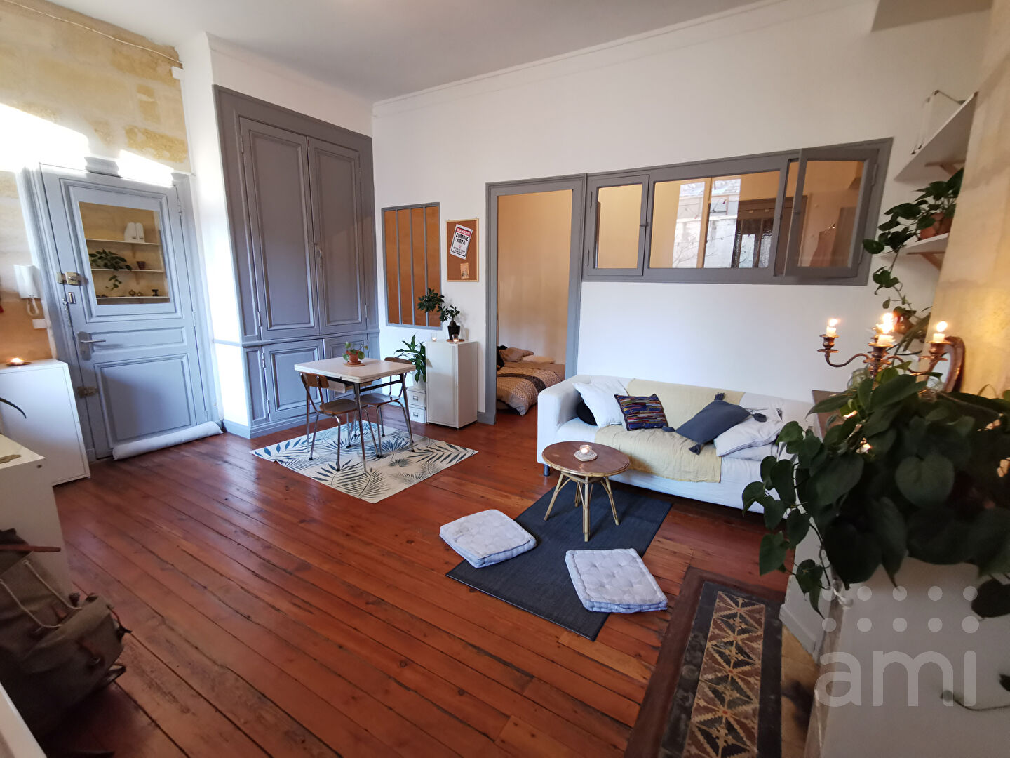 Agence immobilière de AGENCE AMI BORDEAUX
