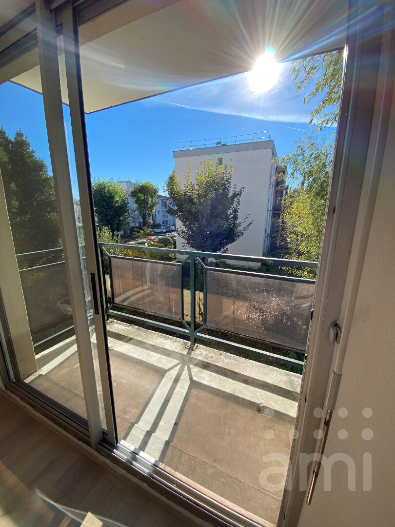 Agence immobilière de AGENCE AMI BORDEAUX