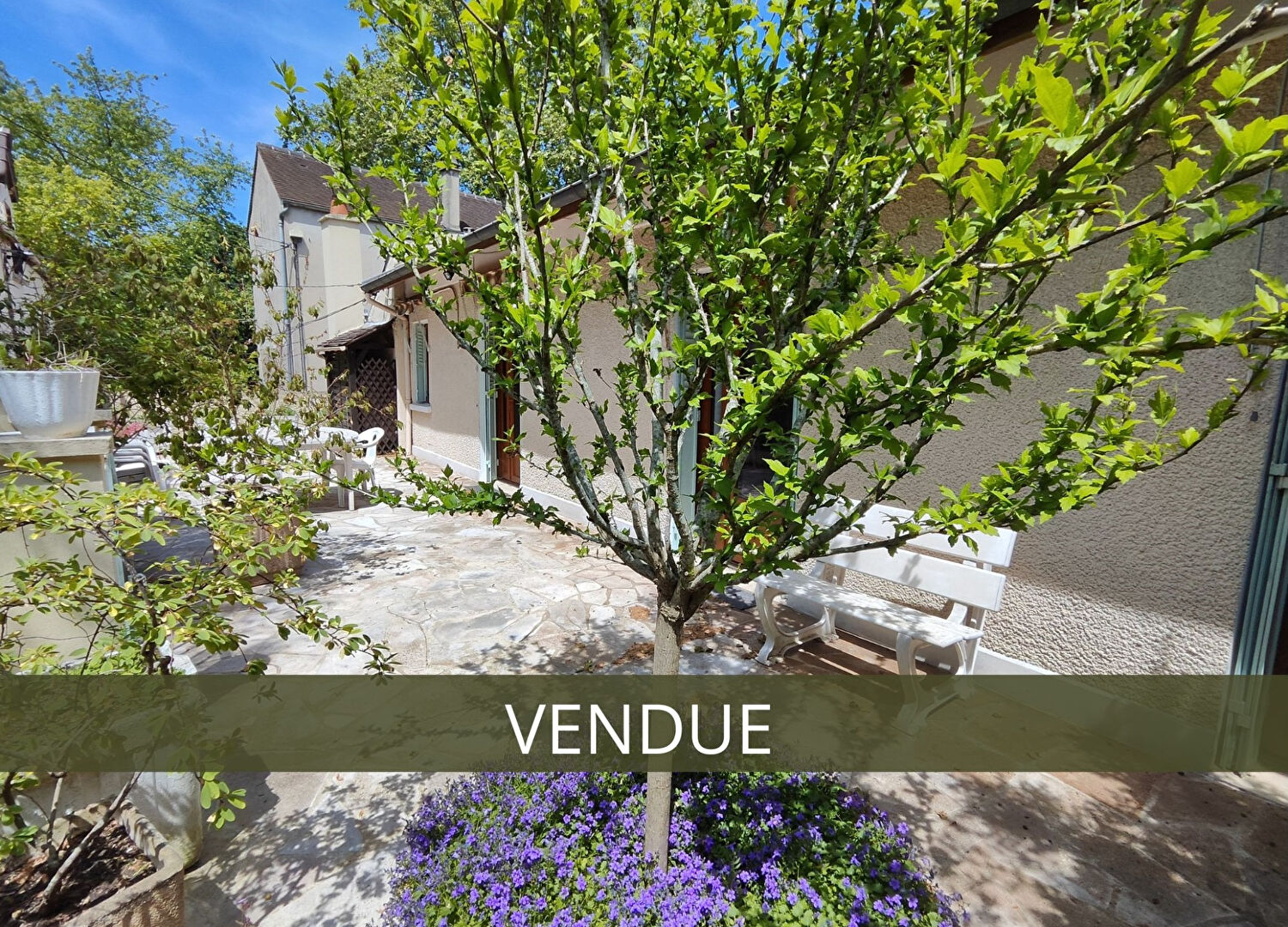 Maison de ville 3 chambres avec grande terrasse et garage