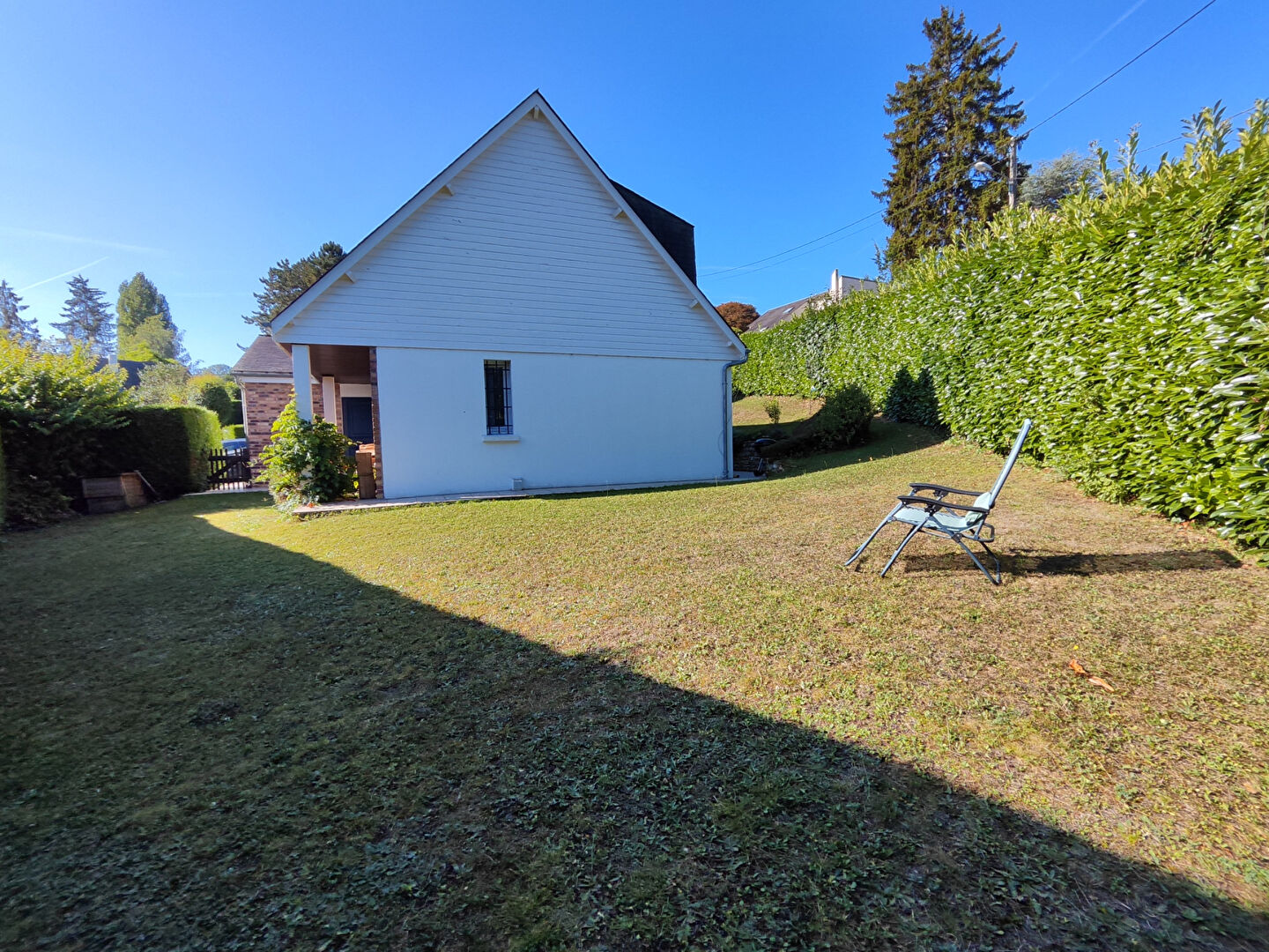 Photo Maison familiale 4/5 chambres au calme image 2/6