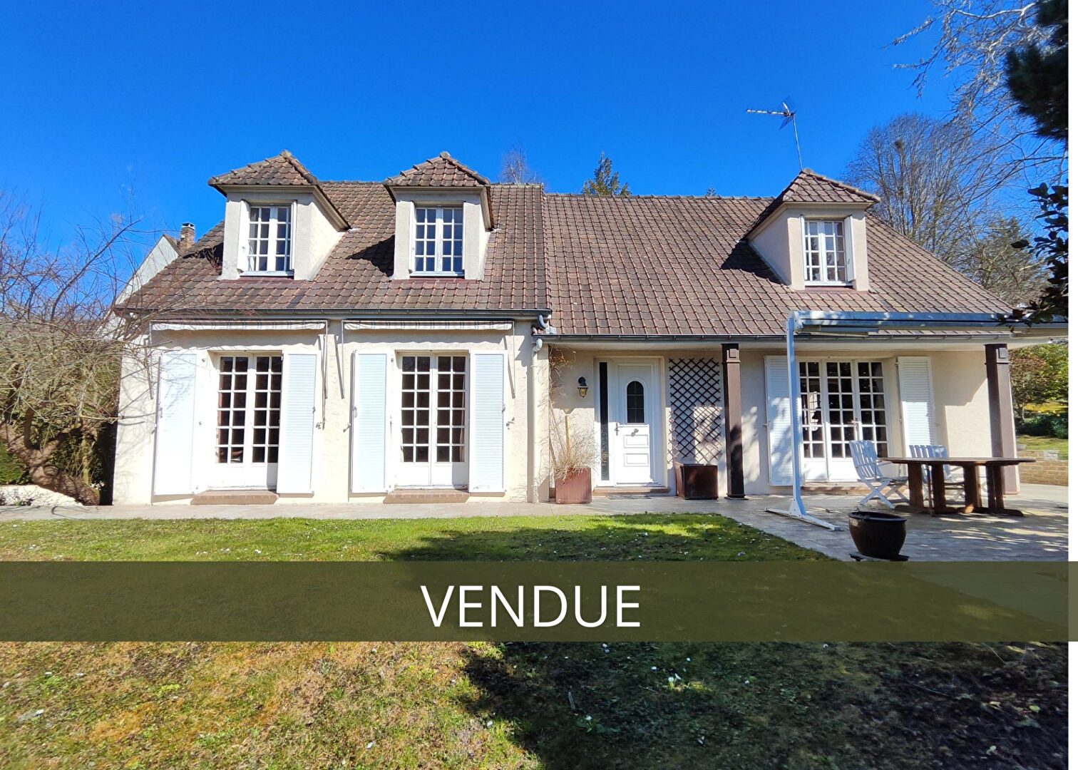 Maison familiale au calme, sur sous-sol total