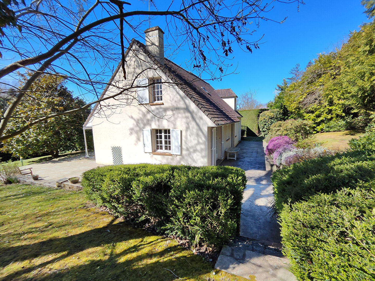 Photo Maison familiale au calme, sur sous-sol total image 2/6