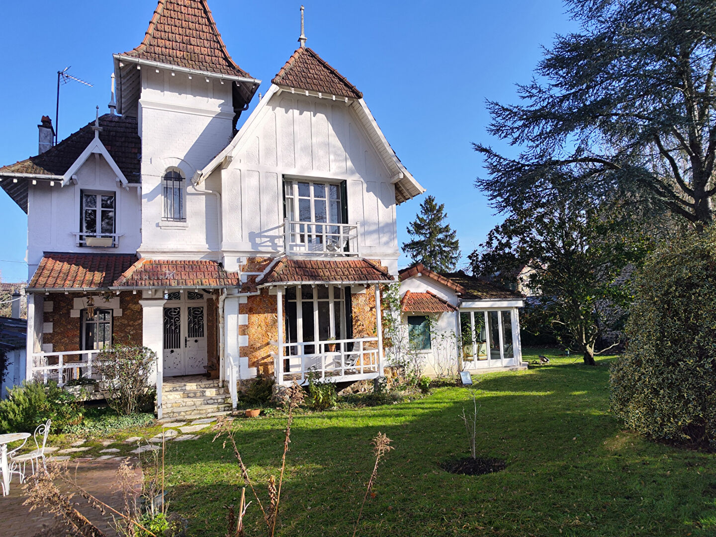 Agence immobilière de AGENCE DE LA FORET L'etang-la-ville - AGENCE DE LA FORET