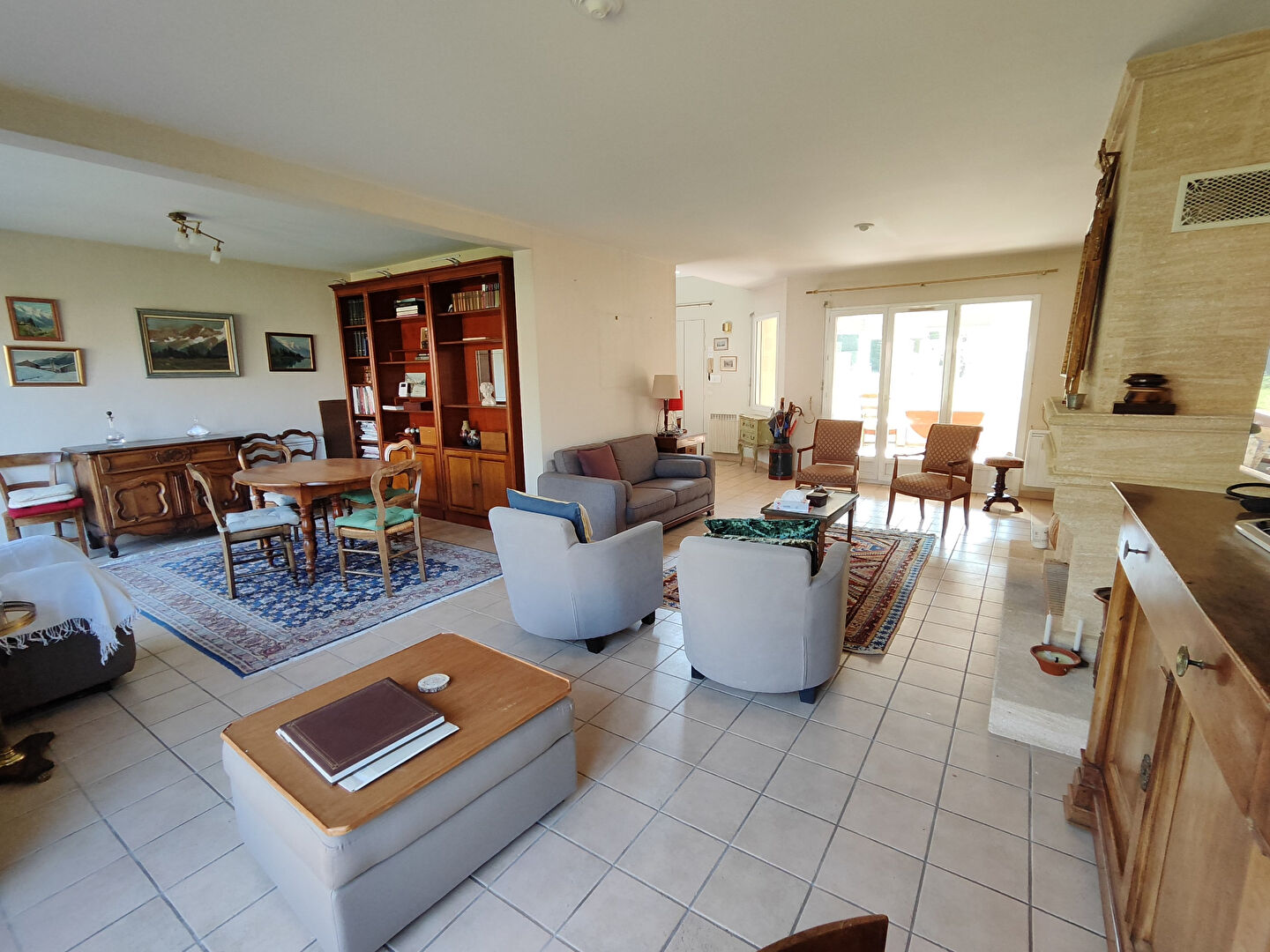 Photo Maison familiale récente 5 chambres possibles sur sous-sol total image 3/6