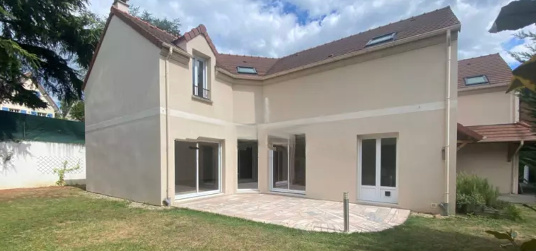 Photo Maison familiale récente, très lumineuse image 2/6