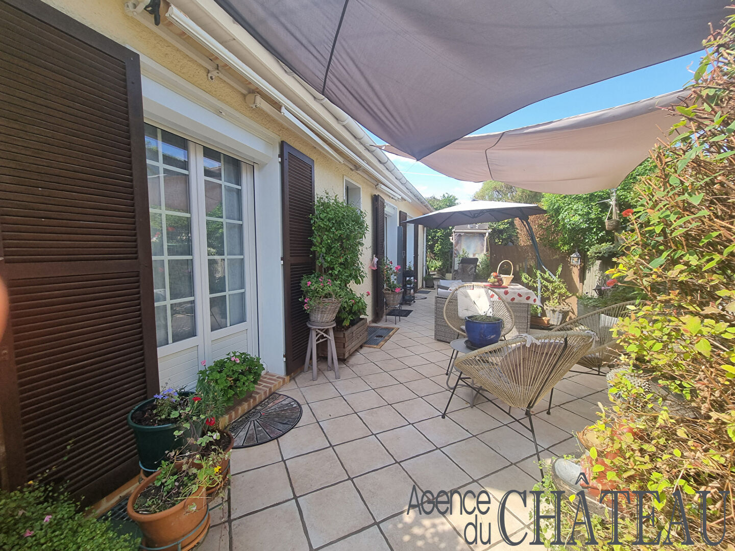 Maison plain pied- Garage - Sous-sol - 5 pièces - 112 m2