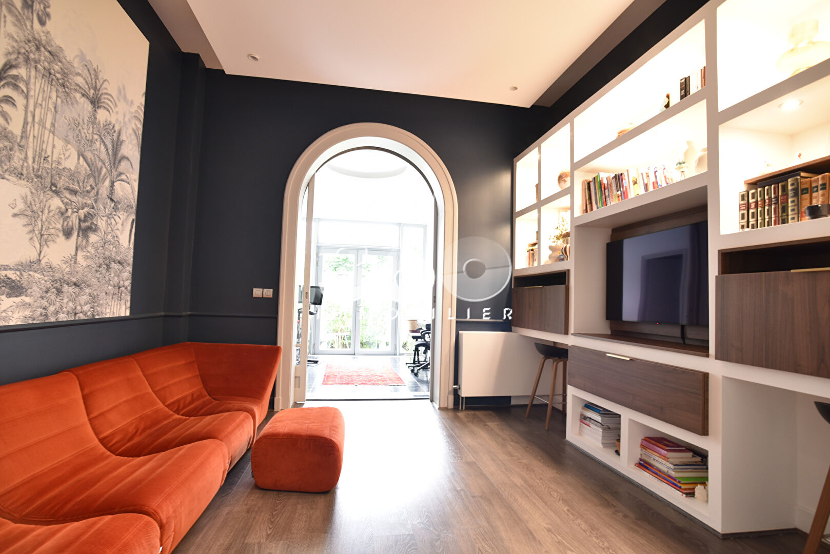 Photo Appartement Aix Les Bains 8 pièce(s) 224 m2 image 5/6