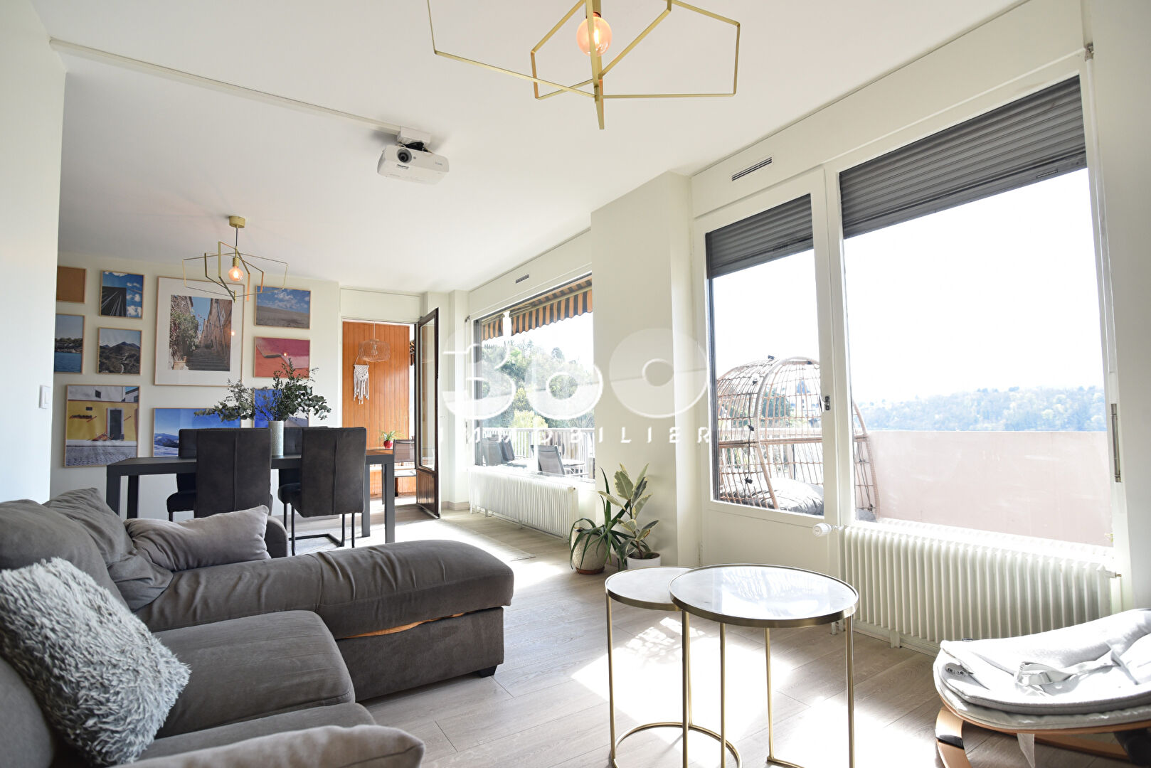 Photo Appartement T3 en dernier étage avec vue panoramique image 2/6