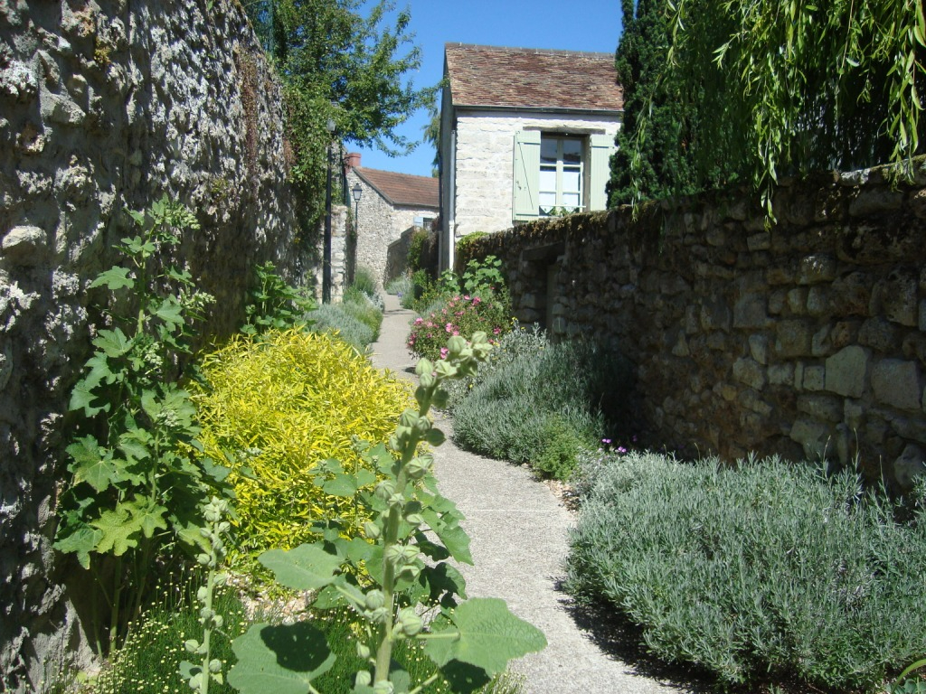 Photo CRESPIERES - CENTRE image 4/5