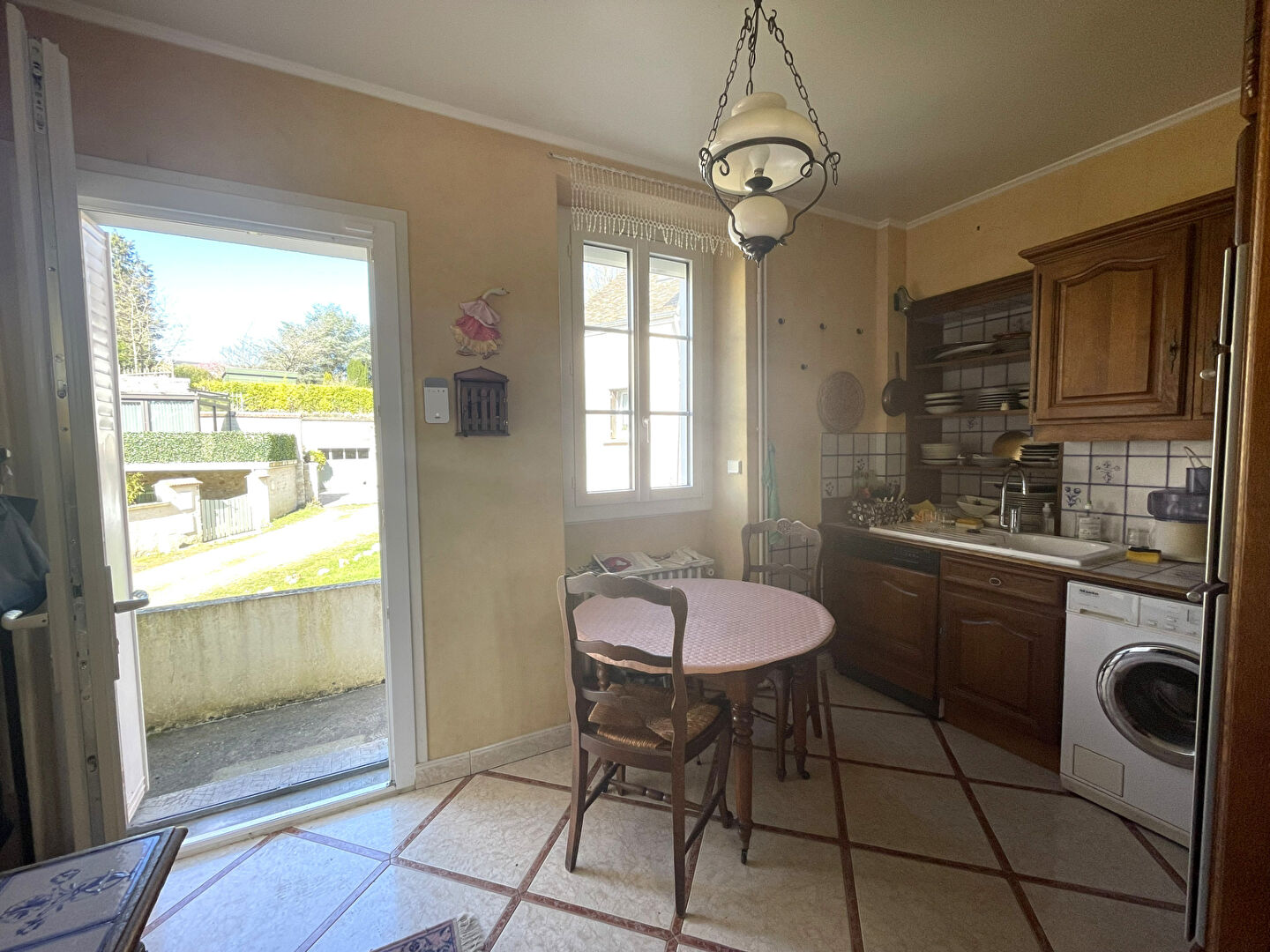 Photo CRESPIERES - CENTRE VILLAGE image 4/6