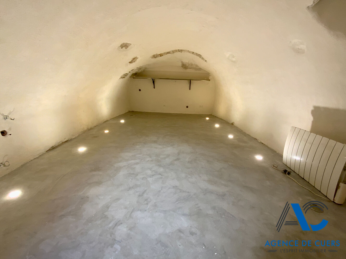 Agence immobilière de AGENCE DE CUERS - AGENCE DE CUERS