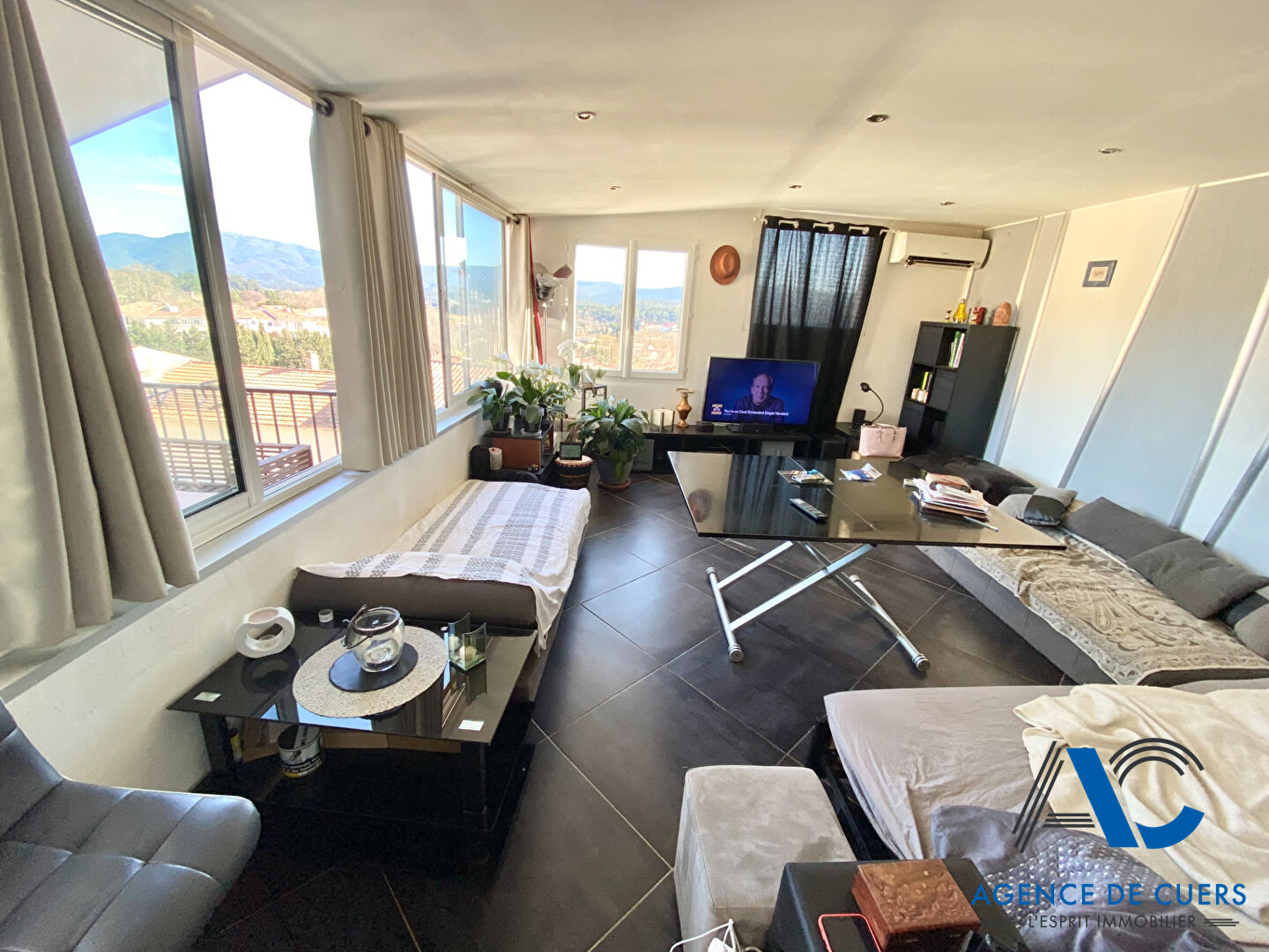 Photo appartement T2 avec terrasse image 4/6